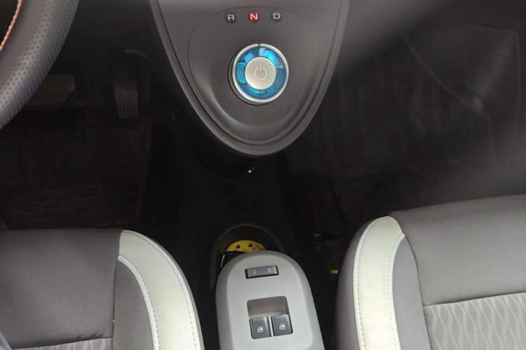 Used ORA Black Cat 2019 301km Standard Edition Gear Lever