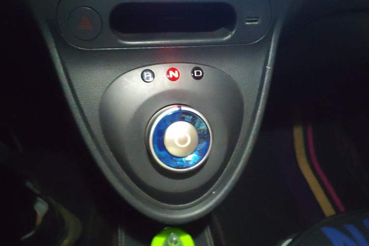 Used ORA Black Cat 2019 351 km Fun Edition Gear Lever