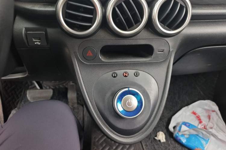Used ORA Black Cat 2019 301km Standard Edition Gear Lever