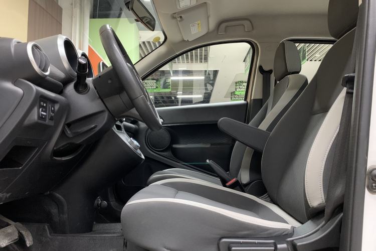 Used ORA Black Cat 2019 301km Standard Edition Interior 2