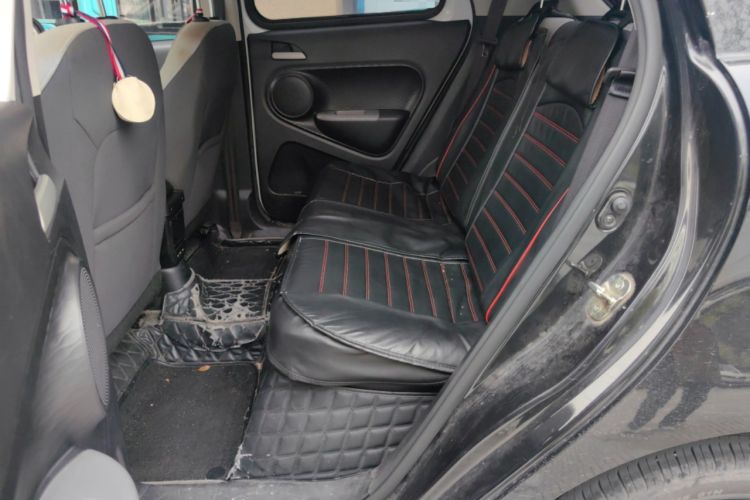 Used ORA Black Cat 2019 301km Standard Edition Interior 4