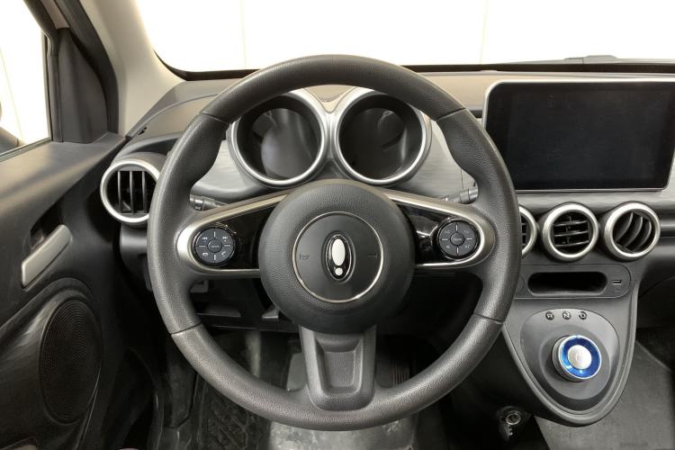 Used ORA Black Cat 2019 301km Standard Edition Interior 4