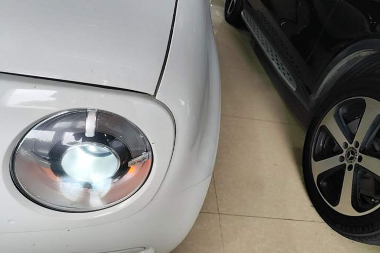 Used ORA Black Cat 2019 351 km Fun Edition Left Front Headlight
