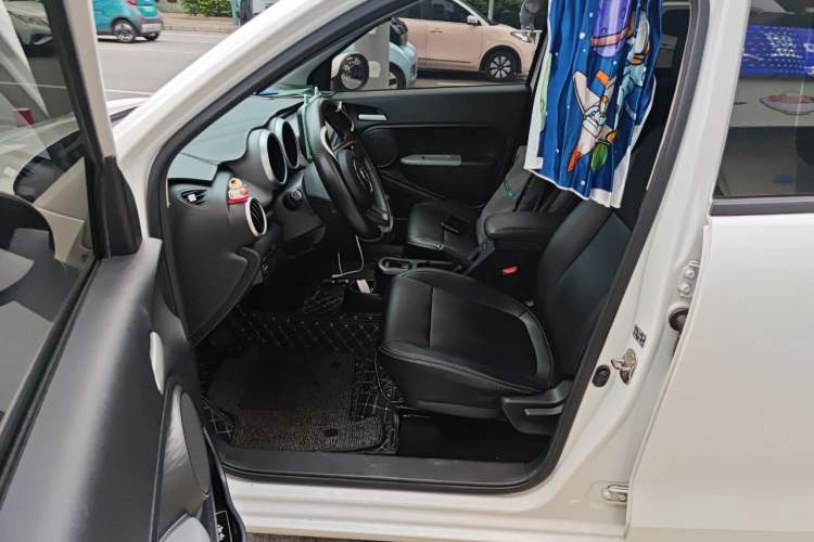 Used ORA Black Cat 2019 301km Standard Edition Left Front Seat