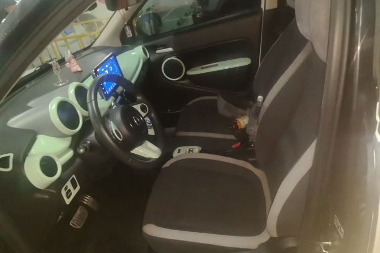 Used ORA Black Cat 2019 351 km Goddess Edition Left Front Seat