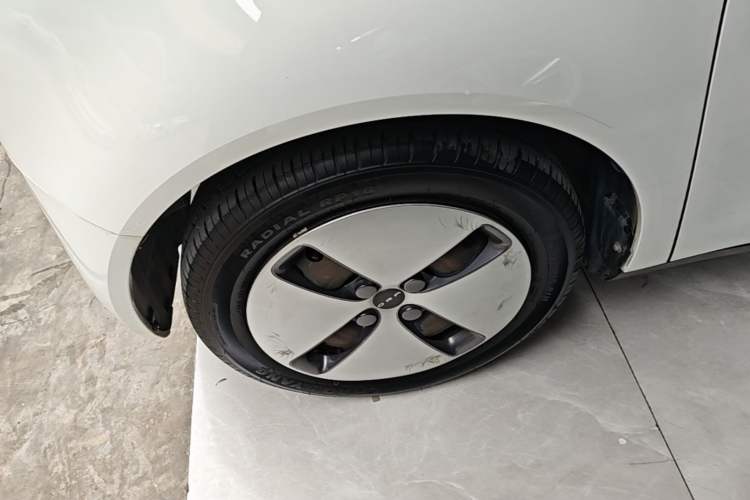 Used ORA Black Cat 2019 301km Standard Edition Left Front Wheel Hub