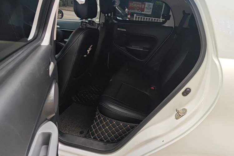 Used ORA Black Cat 2019 301km Standard Edition Left Rear Seat