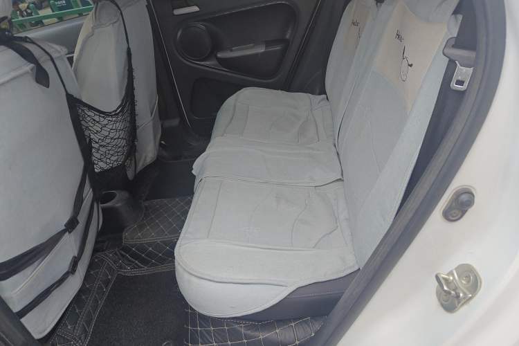 Used ORA Black Cat 2019 301km Standard Edition Left Rear Seat