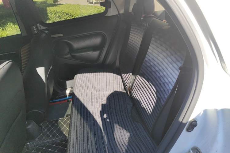 Used ORA Black Cat 2019 351 km Fun Edition Left Rear Seat