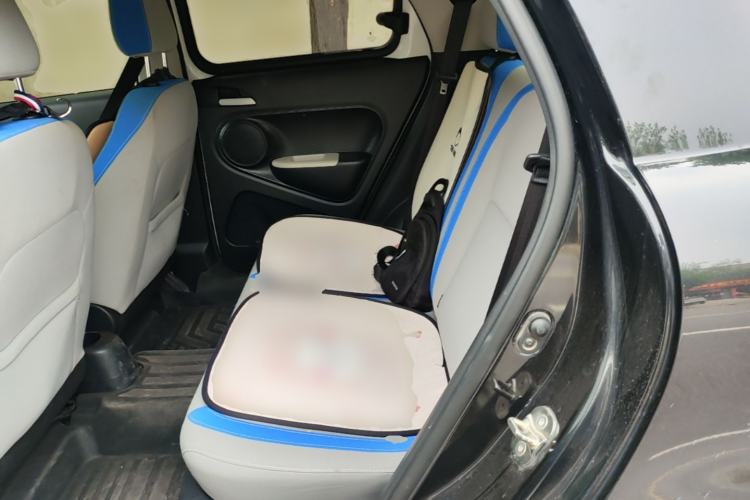 Used ORA Black Cat 2019 351 km Goddess Edition Left Rear Seat
