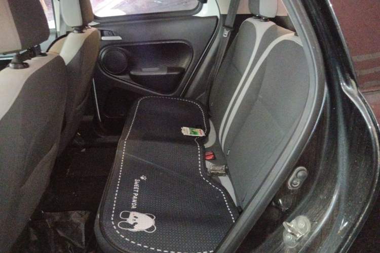 Used ORA Black Cat 2019 351 km Goddess Edition Left Rear Seat
