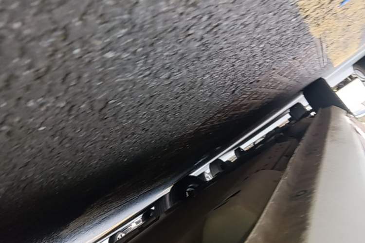 Used ORA Black Cat 2019 351 km Goddess Edition Left Side Sill