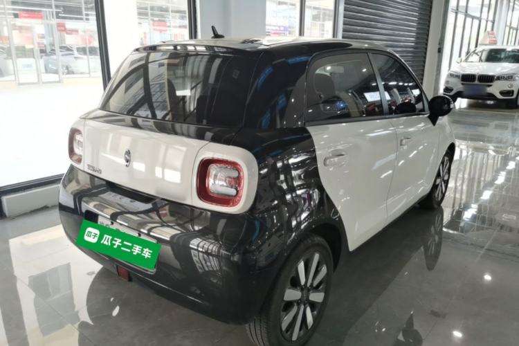 Used ORA Black Cat 2019 351 km Family Edition Rear Right 45 Deg