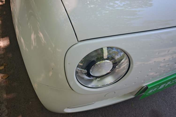 Used ORA Black Cat 2019 351 km Fun Edition Right Front Headlight
