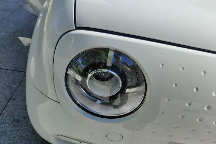 Used ORA Black Cat 2019 351 km Fun Edition Right Front Headlight
