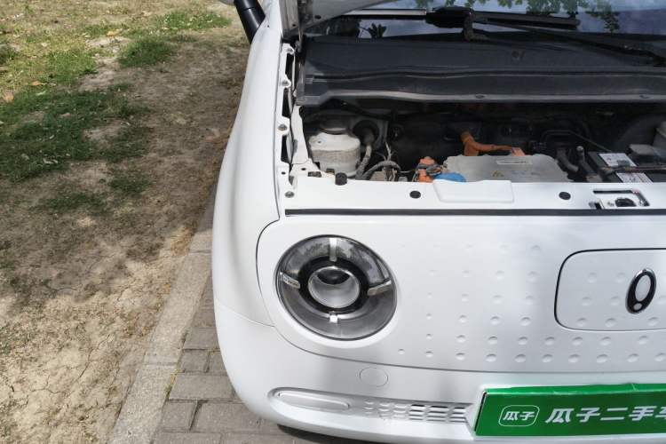 Used ORA Black Cat 2019 351 km Fun Edition Right Front Headlight