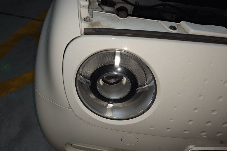 Used ORA Black Cat 2019 351 km Fun Edition Right Front Headlight