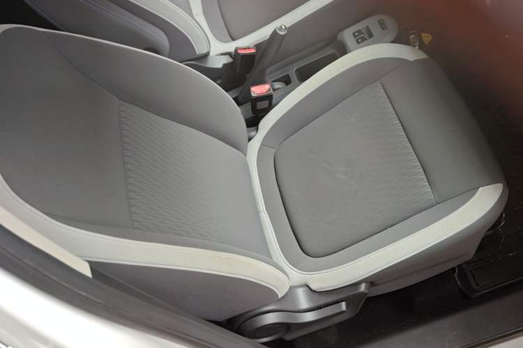 Used ORA Black Cat 2019 301km Standard Edition Right Front Seat
