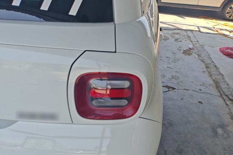 Used ORA Black Cat 2019 310km Fun Edition Right Rear Taillight