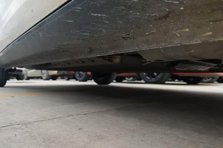 Used ORA Black Cat 2019 301km Standard Edition Right Side Sill