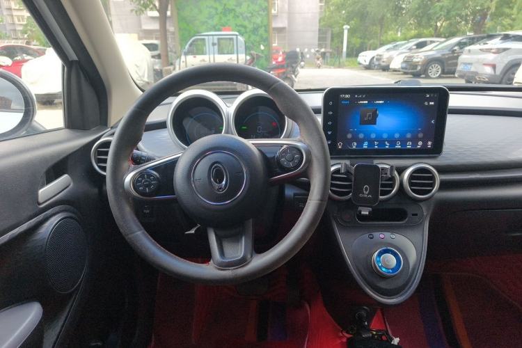 Used ORA Black Cat 2019 351 km Goddess Edition Steering Wheel