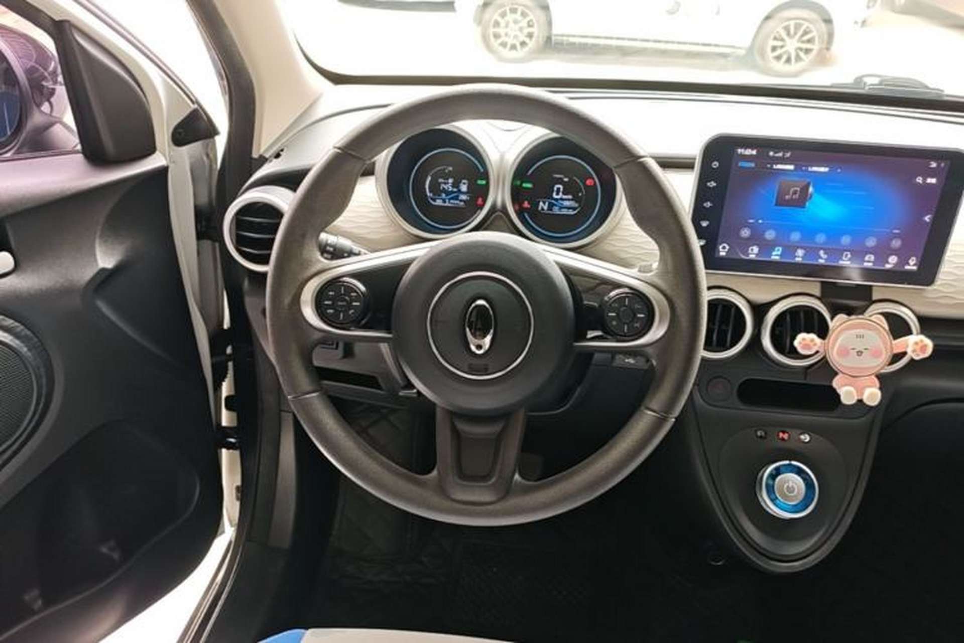 Used ORA Black Cat 2019 301km Standard Edition Steering Wheel