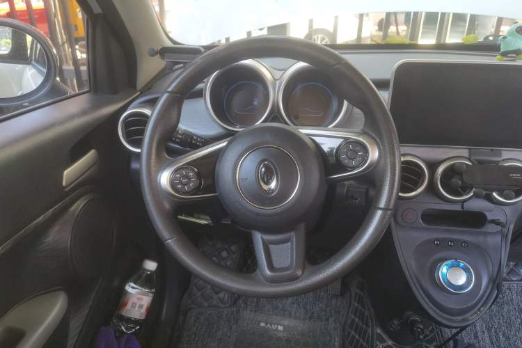 Used ORA Black Cat 2019 351 km Goddess Edition Steering Wheel