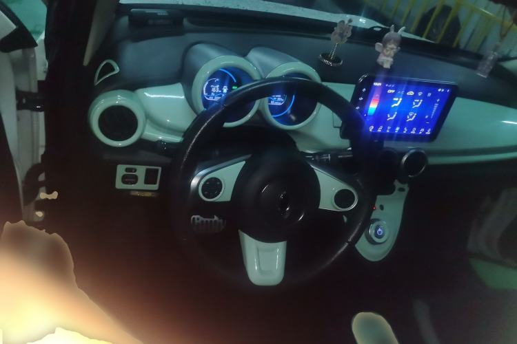 Used ORA Black Cat 2019 351 km Goddess Edition Steering Wheel