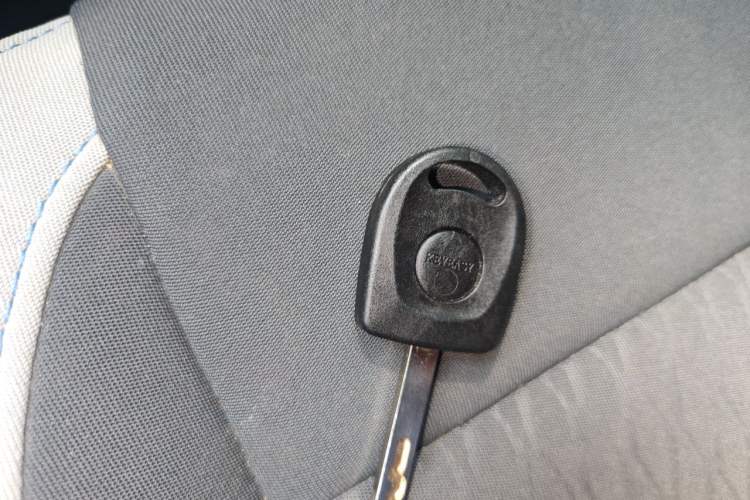 Used ORA Black Cat 2019 351 km Goddess Edition Vehicle Key