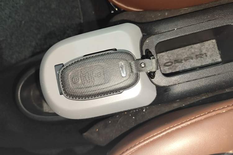Used ORA Black Cat 2019 351 km Fun Edition Vehicle Key