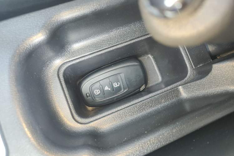 Used ORA Black Cat 2019 351 km Fun Edition Vehicle Key