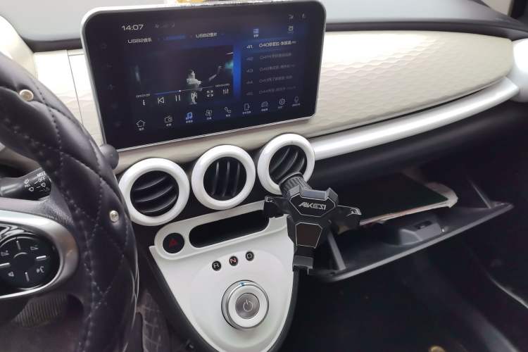 Used ORA Black Cat 2019 351 km Fun Edition Audio And AC Panel