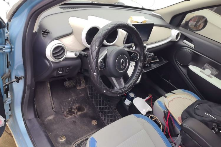 Used ORA Black Cat 2019 351 km Fun Edition Center Console