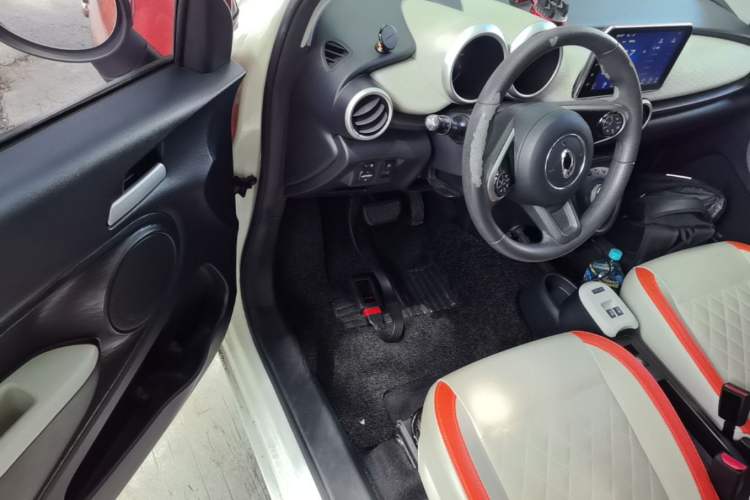 Used ORA Black Cat 2019 351 km Goddess Edition Driver Seat