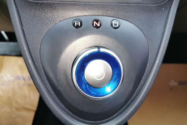 Used ORA Black Cat 2019 351 km Goddess Edition Gear Lever