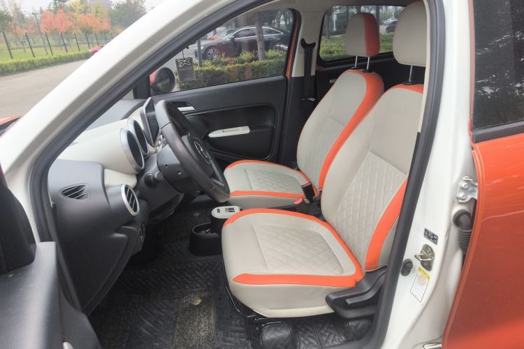 Used ORA Black Cat 2019 351 km Goddess Edition Left Front Seat