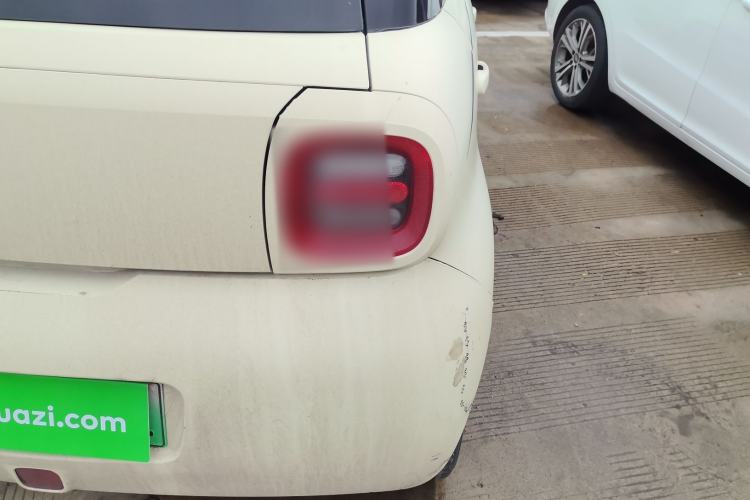 Used ORA Black Cat 2019 351 km Fun Edition Right Rear Taillight