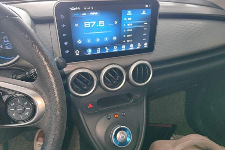 Used ORA Black Cat 2021 301 km Basic Version Audio And AC Panel