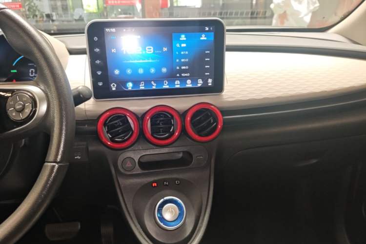 Used ORA Black Cat 2021 301 km Basic Version Audio And AC Panel