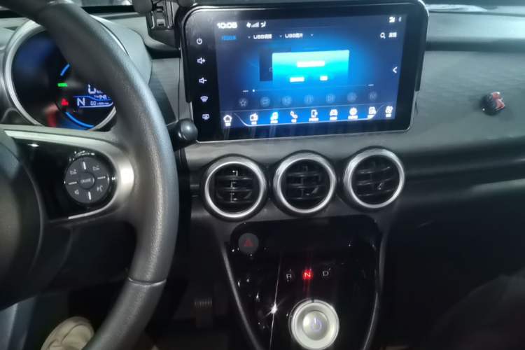 Used ORA Black Cat 2021 301 km Basic Version Audio And AC Panel