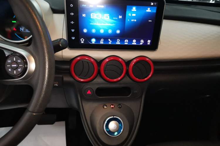 Used ORA Black Cat 2021 301 km Basic Version Audio And AC Panel