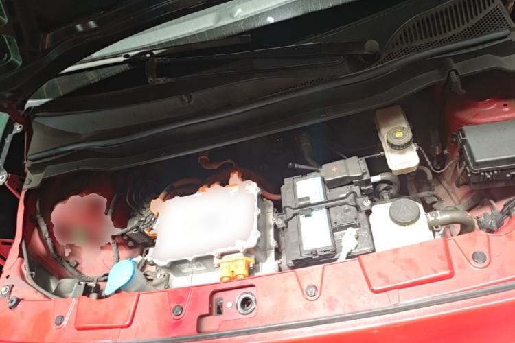 Used ORA Black Cat 2021 301 km Basic Version Engine Bay