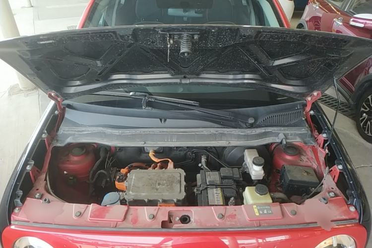 Used ORA Black Cat 2021 301 km Basic Version Engine Bay