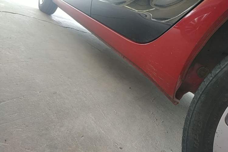 Used ORA Black Cat 2021 301 km Basic Version Left Side Sill