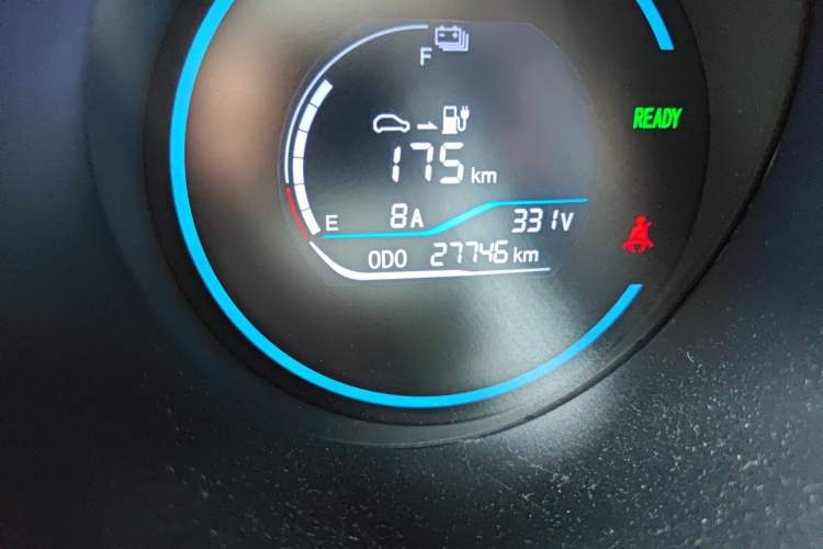 Used ORA Black Cat 2021 351 km Standard Version Odometer Close Up