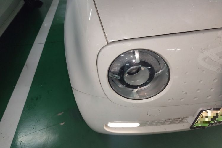 Used ORA Black Cat 2021 351 km Luxury Version Right Front Headlight
