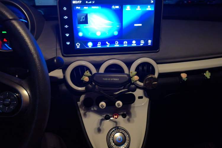 Used ORA Black Cat 2021 351 km Standard Version Audio And AC Panel