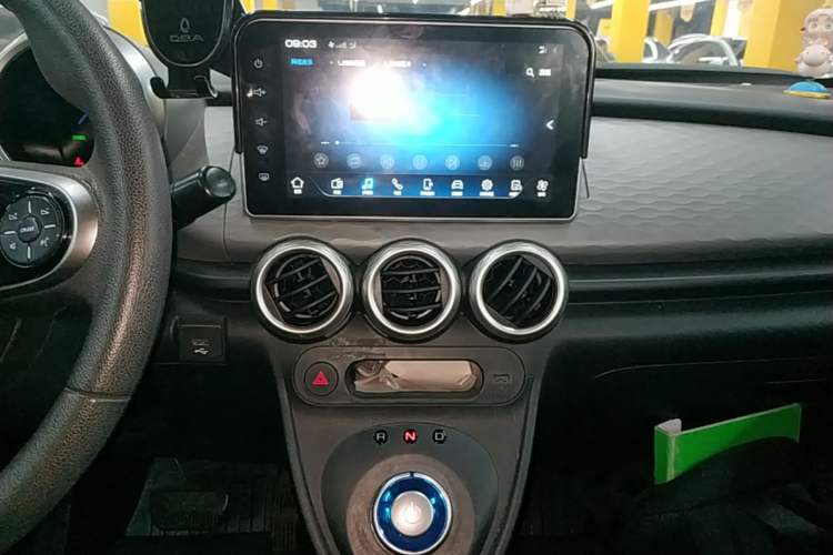 Used ORA Black Cat 2021 301 km Basic Version Audio And AC Panel