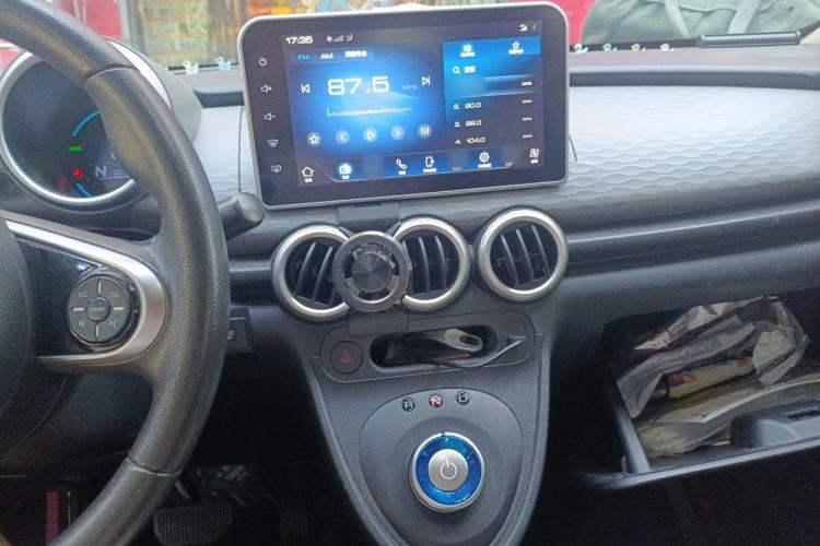 Used ORA Black Cat 2021 301 km Basic Version Audio And AC Panel