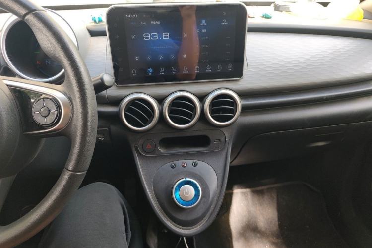 Used ORA Black Cat 2021 351 km Standard Version Audio And AC Panel
